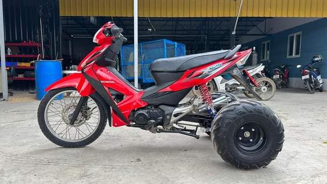 10 Potret Modifikasi Honda Revo, Motor Koperasi yang Tetap Bisa Diajak Hits
