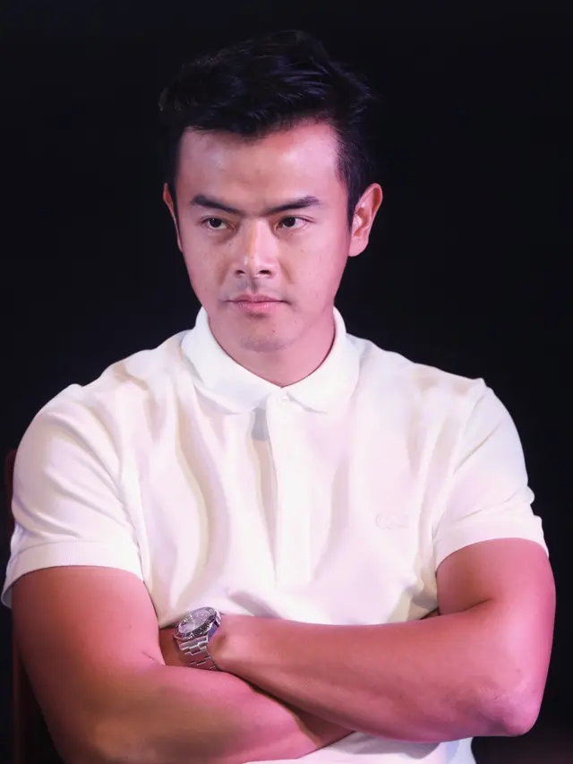 [Bintang] Dion Wiyoko