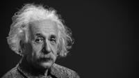 Kata-kata Albert Einstein (Sumber: Pixabay)