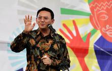 Ramai-ramai tolak Pergub 228, Ahok sodorkan Monas buat tempat demo