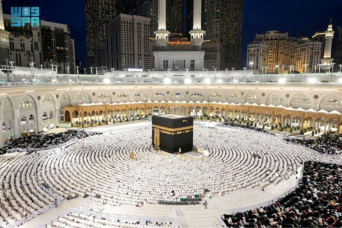 Suasana malam 21 Ramadan di Masjid Istiqlal