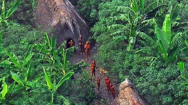 Susah Dijangkau, Ini 6 Suku Paling Terpencil di Dunia