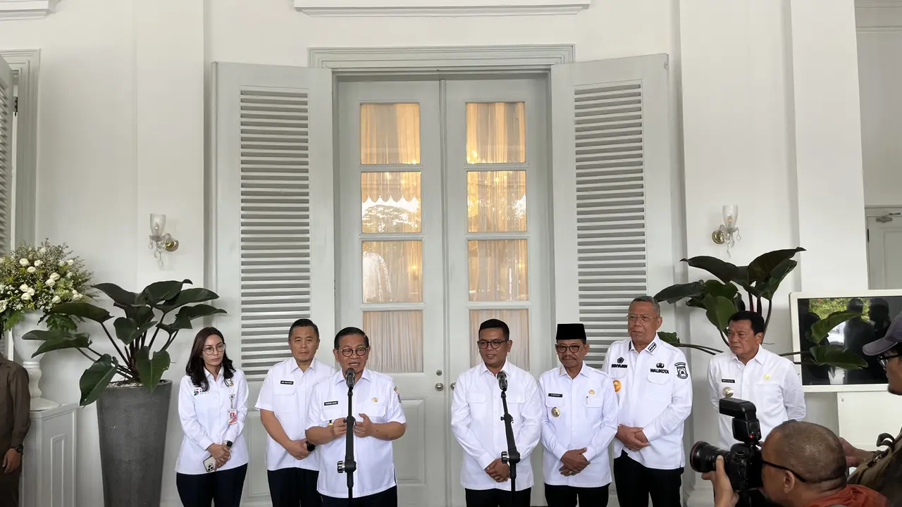 Gubernur Jakarta Pramono Anung mengundang Gubernur Banten Andra Soni untuk berdiskusi di Balai Kota Jakarta.