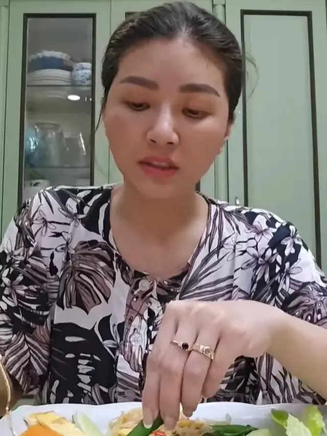 Sarwendah tanpa makeup (Instagram/sarwendah29)