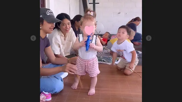 Kamari anak Jennifer Coppen dan Dali Wassink