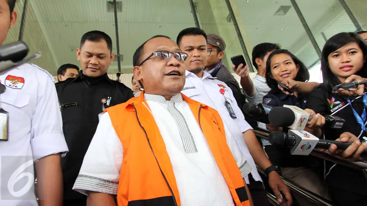 20150714-Suap MK, Bupati Morotai Jalani Pemeriksaan di KPK-Jakarta-Bupati Marotai Rusli Sibua 1