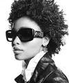 Mencari model kacamata hitam atau optik terbaru? CHANEL glasses menawarkan model yang memberi penegasan identitas simbolis sekaligus pesonanya dalam 6 gaya. 
(Foto: CHANEL)
