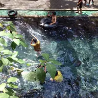 Ternyata selokan bening gak cuma satu di Klaten tapi banyak banget! Malah yang satu ini jadi tempat wisata!