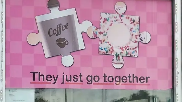 7 Potret Kesalahan Desain Iklan Ini Bikin Ngakak Banget