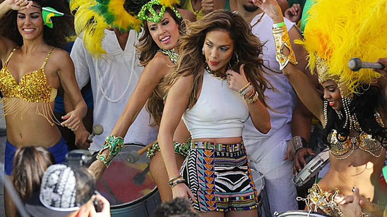 jennifer-lopez-140222c.jpg