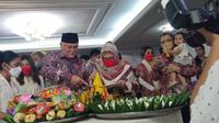 Tutut Soeharto dan Indra Rukmana Rayakan Ulang Tahun Pernikahan ke-50