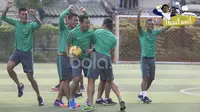 Makna Senyum Timnas Indonesia saat Latihan Terakhir Jelang Final 