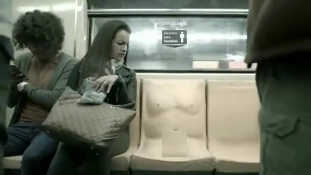 Penis seat in Mexico (2)