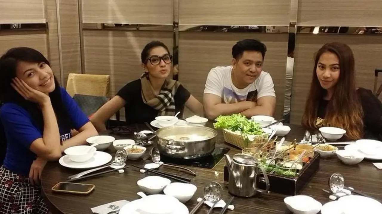 Angel Karamoy dan Steven Rumangkang