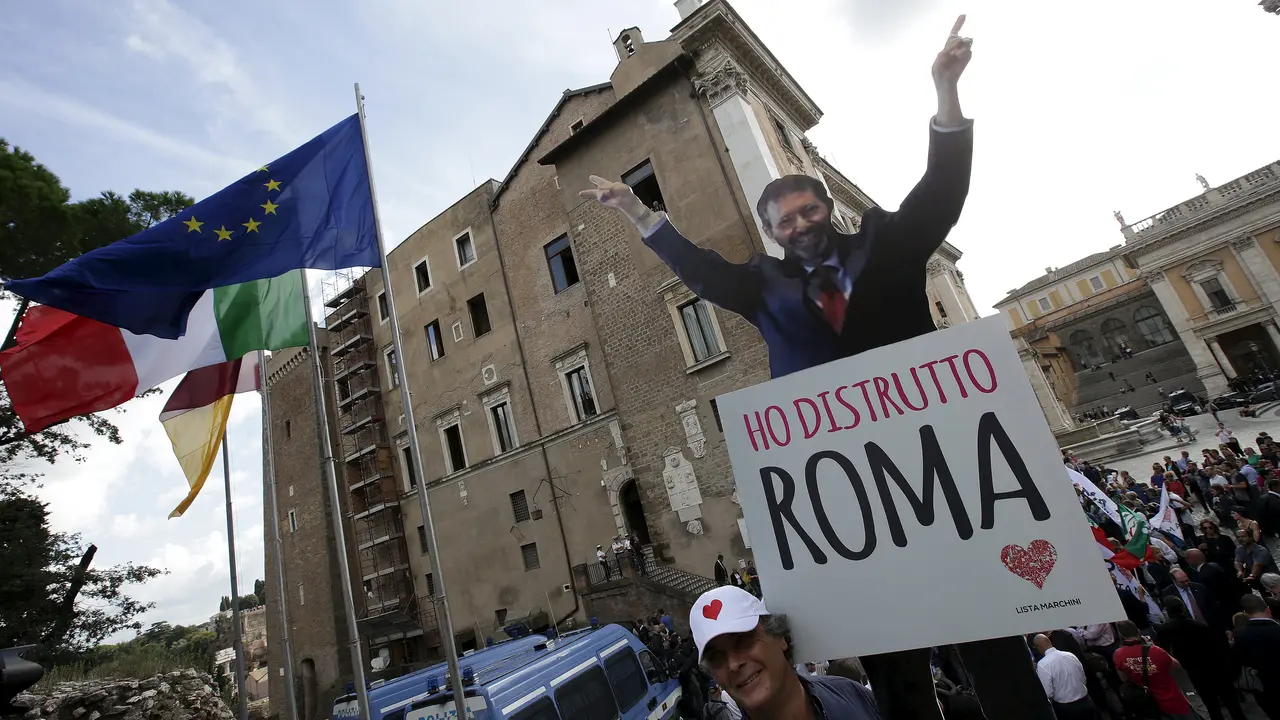 Terbelit Skandal Kartu Kredit, Walikota Roma Lepas Jabatan