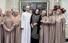 Mewah dan Elegan, Rieta Amilia dan Artis Teman-teman Kompak Rayakan Nisfu Syaban dengan Gamis