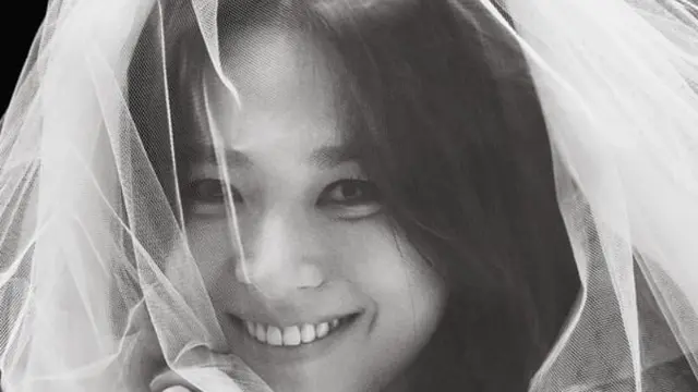[Bintang] Song Joong Ki - Song Hye Kyo