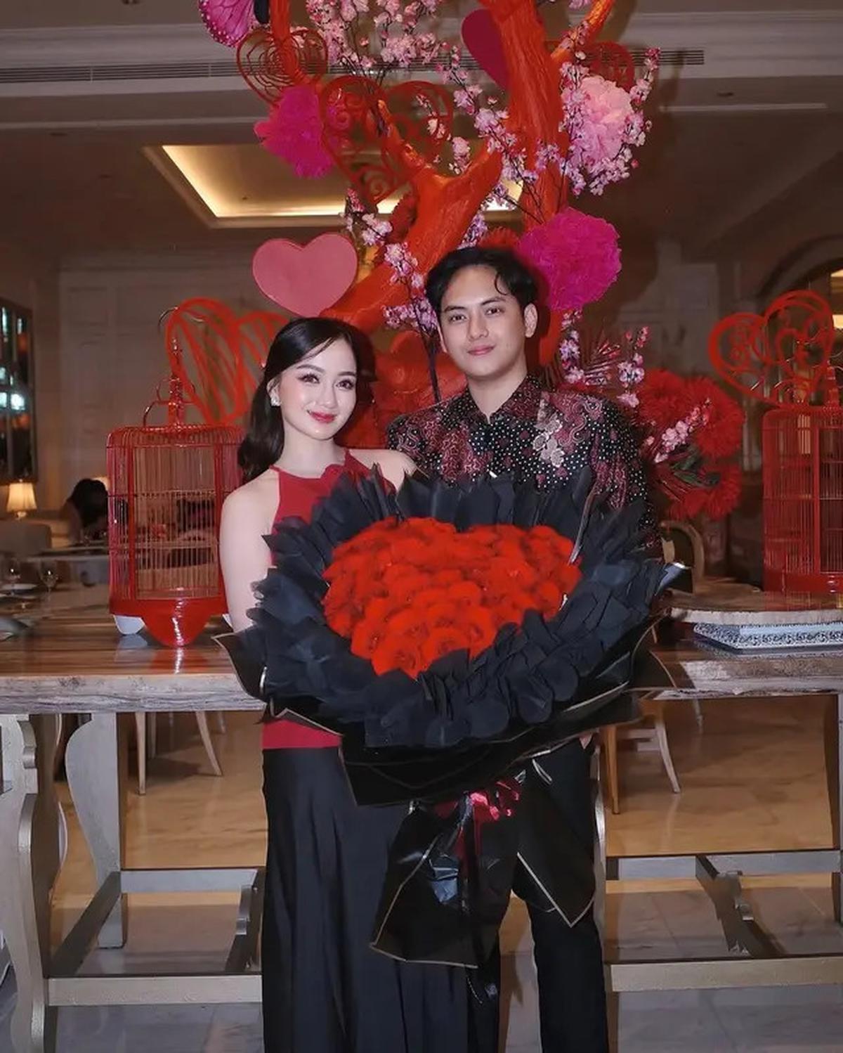Potret 6 Pasangan Artis Dinner di Momen Valentine 2025, Nikmati Waktu Berdua