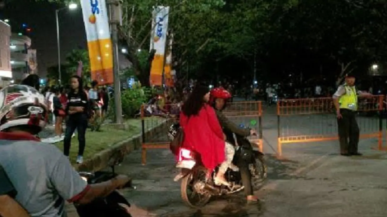 20151231-Parkiran Ancol Penuh-Malam Tahun Baru-Jakarta