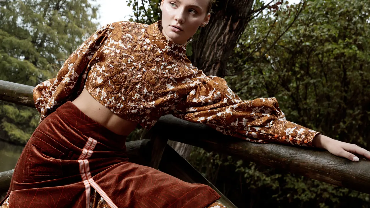 Desainer Lokal Jenny Yohana Kansil Raih Penghargaan dari Emerging Talents Milan