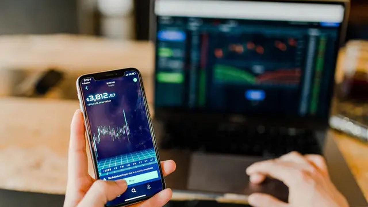 Kebiasaan yang Membuat Anda Sulit Kaya, Hindari Kebiasaan Buruk yang Menghambat Finansial Anda