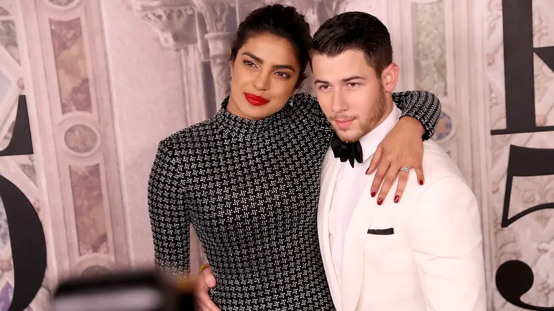 Nick Jonas dan Priyanka Chopra