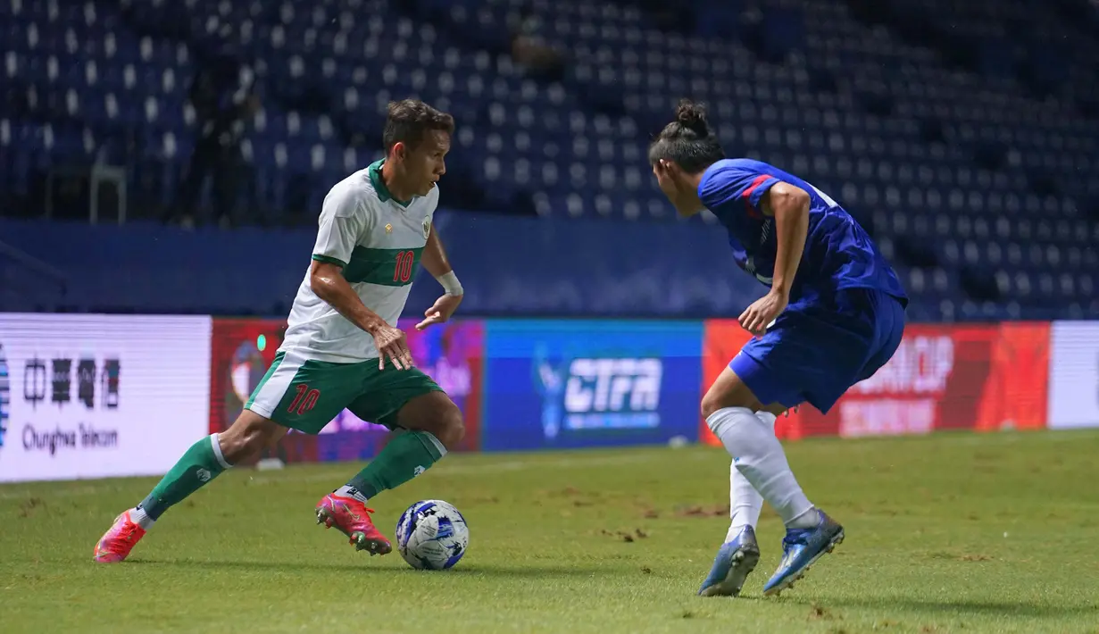 Bersama Timnas Indonesia, ia baru mencetak 1 gol dari 8 laga. Debutnya terjadi pada 14 Januari 2018 di bawah pelatih Luis Milla saat menghadapi Islandia yang berakhir dengan kekalahan 1-4 dalam sebuah laga persahabatan. (Dok. PSSI)
