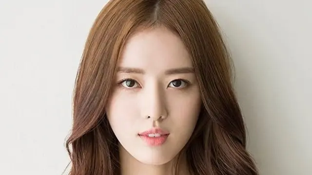 Han Ji Sun (Soompi)