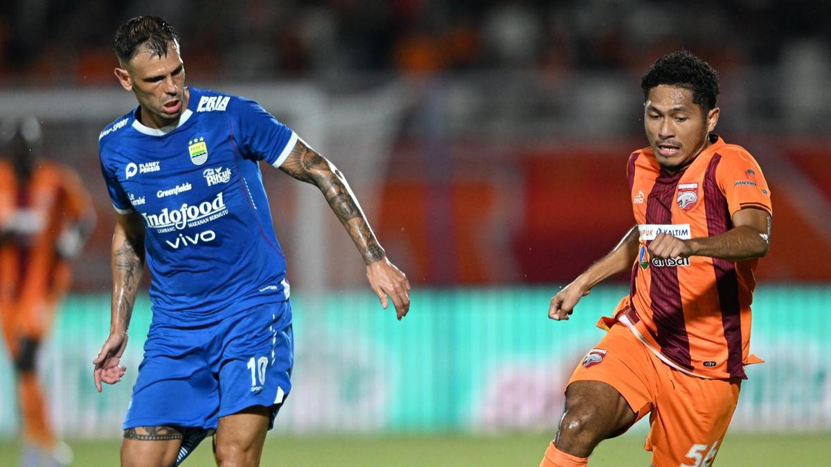 Tyronne del Pino Woles Persib Gagal Menjauh dari Dewa United