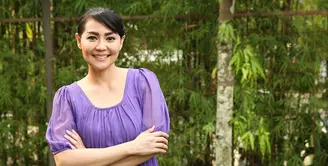 Sejak resmi bercerai dengan Sandy Tumiwa pada tahun 2014 silam, Tessa Kaunang mengaku tidak pernah lagi ketemu dengan mantan suaminya. Meski demikian, ia masih komunikasi terkait dengan anak-anaknya. (Bambang E. Ros/Bintang.com)