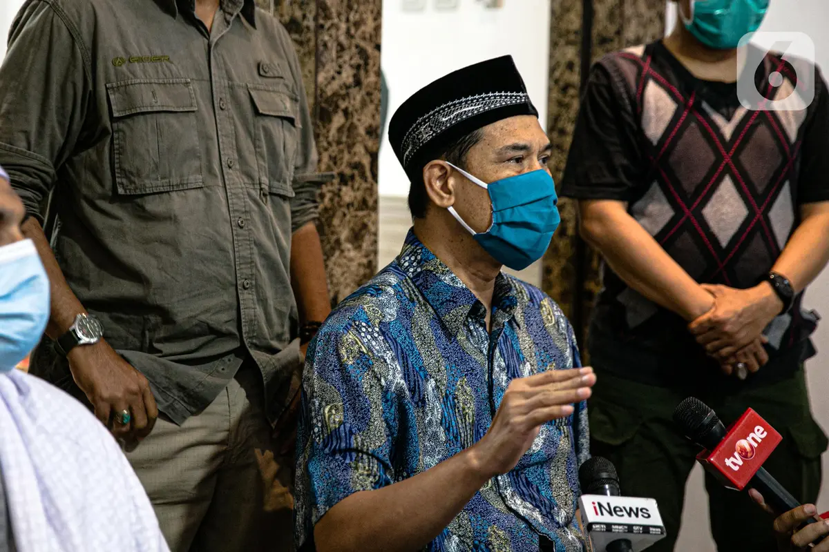 FOTO: FPI Bantah Tudingan Penyerangan Terhadap Polisi