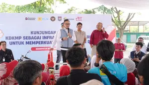 Wamendagri Sebut Kolaborasi Desa dan BUMN Kunci Sukses KDKMP