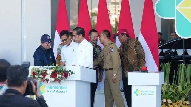 Presiden Jokowi Resmikan Rumah Sakit Kemenkes Makassar yang Dibangun PTPP