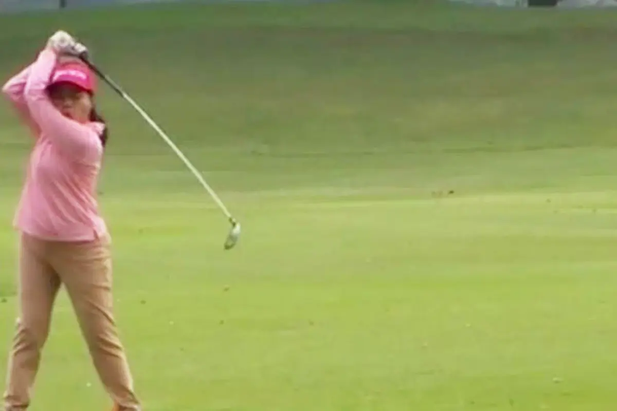 Pantang Menyerah: Kisah Atlet Golf Tunanetra Pertama di Indonesia