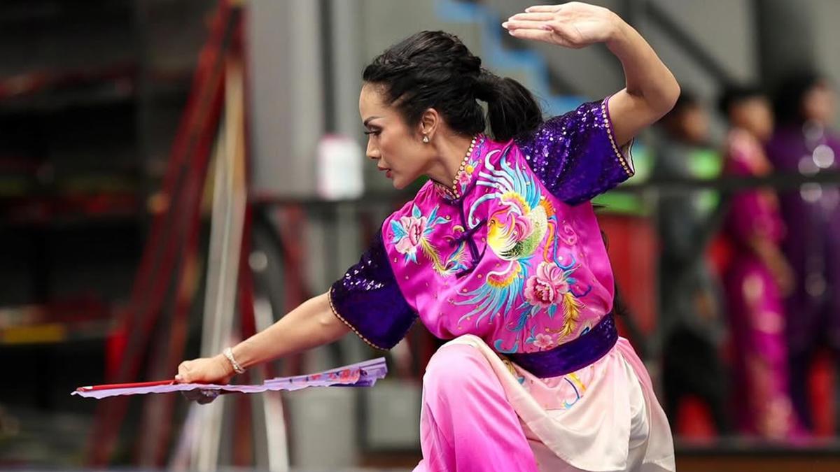 6 Potret Krisdayanti Latihan Intensif Wushu, Siap Wakili Indonesia di Tiongkok