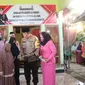 Kapolda NTB Irjen Mohammad Iqbal mengunjungi kediaman almarhum Iptu Anumerta Uji Siswanto, Kanit Reskrim Polsek Utan