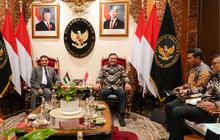 Menko Polkam Djamari Terima Dubes Yordania, Bahas Hankam Hingga Palestina