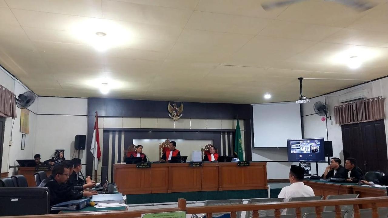 Mendengar hal itu, JPU KPK menanyakan apa arahan dari Bambang ke Alamsyah.