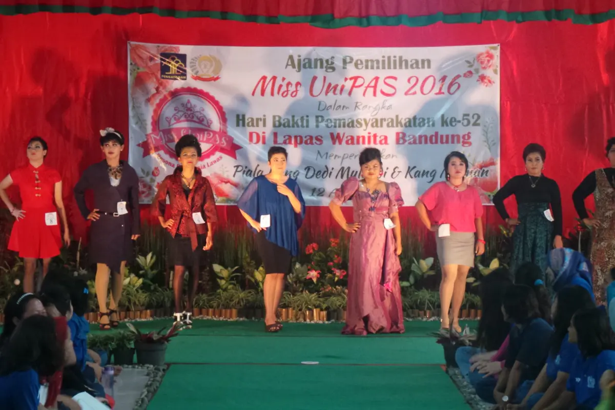 Miss Universe Lapas