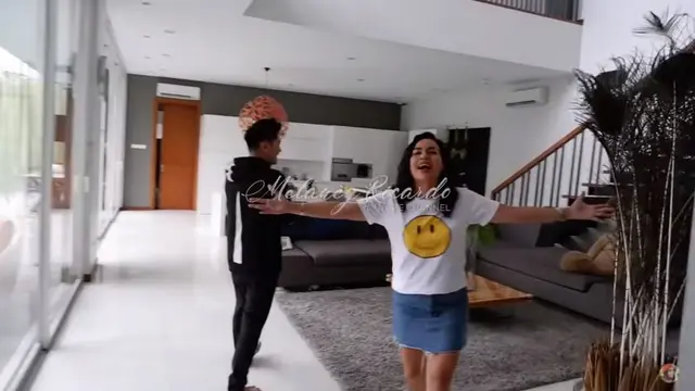 7 Potret Rumah Boy William, Mewah Bak Villa di Bali