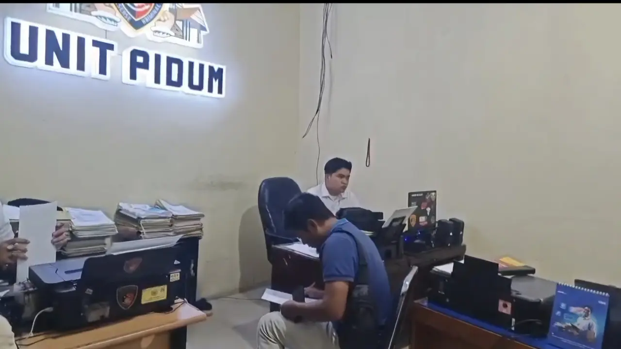 Cabut Laporan