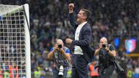 Gelar ini menjadi yang pertama bagi Cristian Chivu yang ditunjuk sebagai pelatih Inter Milan pada awal musim ini. (AP Photo/Luca Bruno)