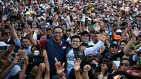 Warga Sulawesi Selatan tumpah ruah mengikuti jalan gembira bersama Anies Rasyid Baswedan dan Muhaimin Iskandar, di Kota Makassar, Sulawesi Selatan, Minggu 24 September 2023 (Istimewa)