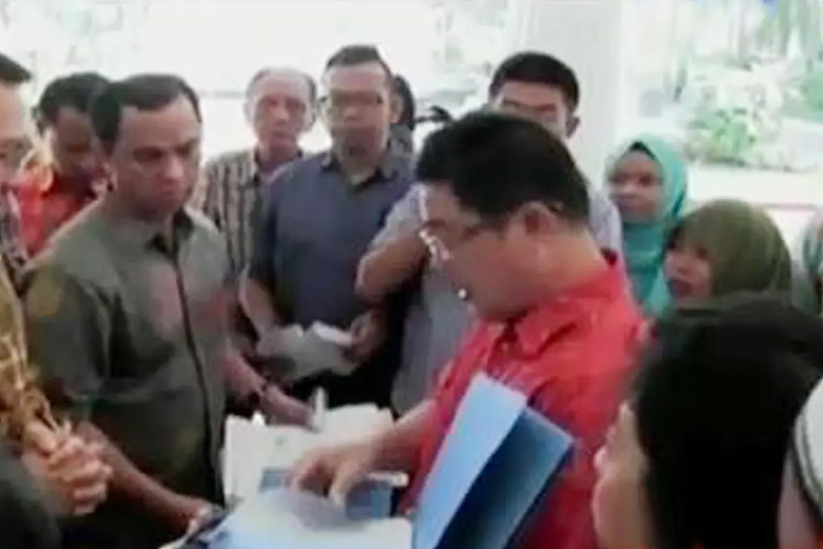 Cagub Safari Politik