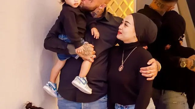 Dikenal cowok nakal, kini Diego Michiels jadi hot daddy