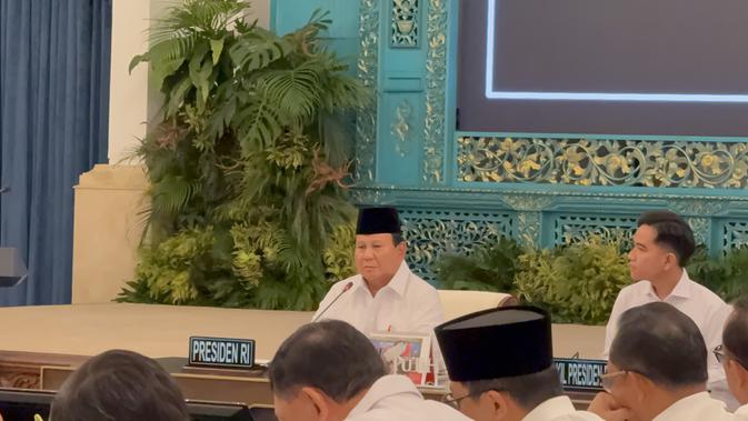 Prabowo Geram Ada Budaya Wisata Bencana: Pejabat Datang Hanya untuk Foto-foto