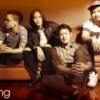 Grup band yang menaruh kiblat pada Sheila On 7 ini telah memiliki rencana besar untuk ke depannya. Mereka akan terus mengeluarkan single untuk promo hingga nantinya akan digabungkan menjadi sebuah album. (Andy Masela/Bintang.com)