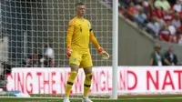 Thibaut Courtois Ejek Kiper Inggris