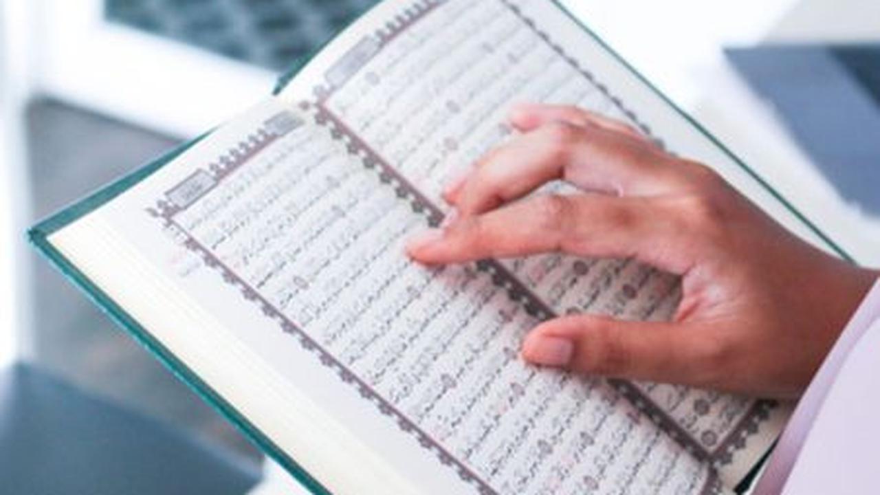 Manfaat Membaca Surat Al Kahfi pada Malam Jumat