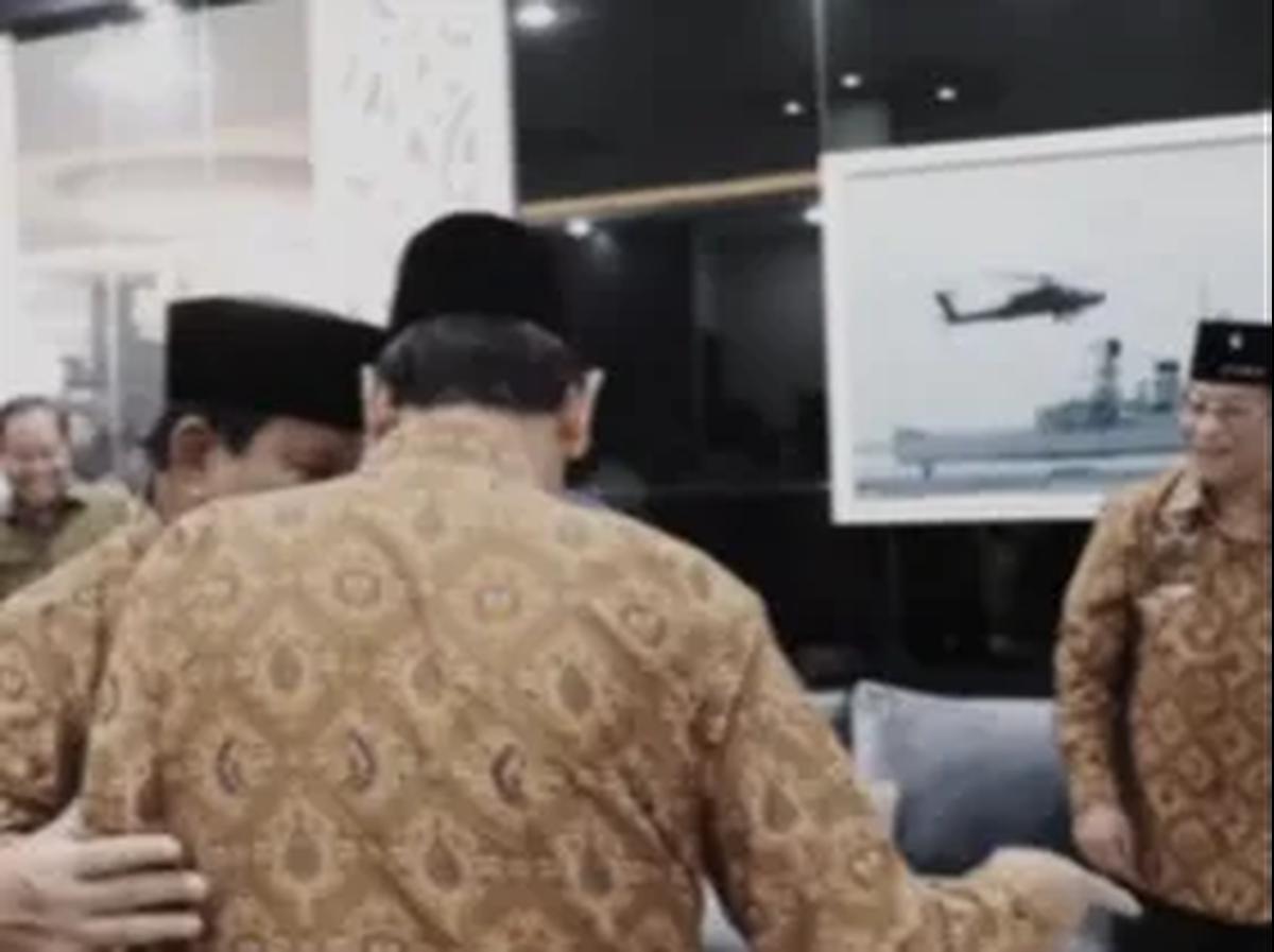 Tolak Duduk di Kursi Agum Gumelar